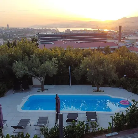 Lucante 스플리트