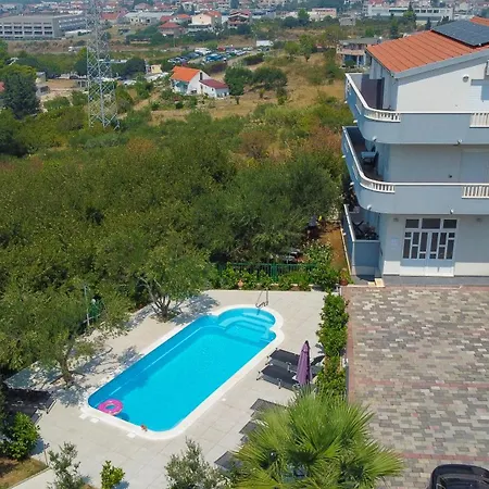 Apartman Lucante
